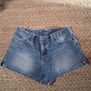 BKE Women's Light Blue Denim Shorts